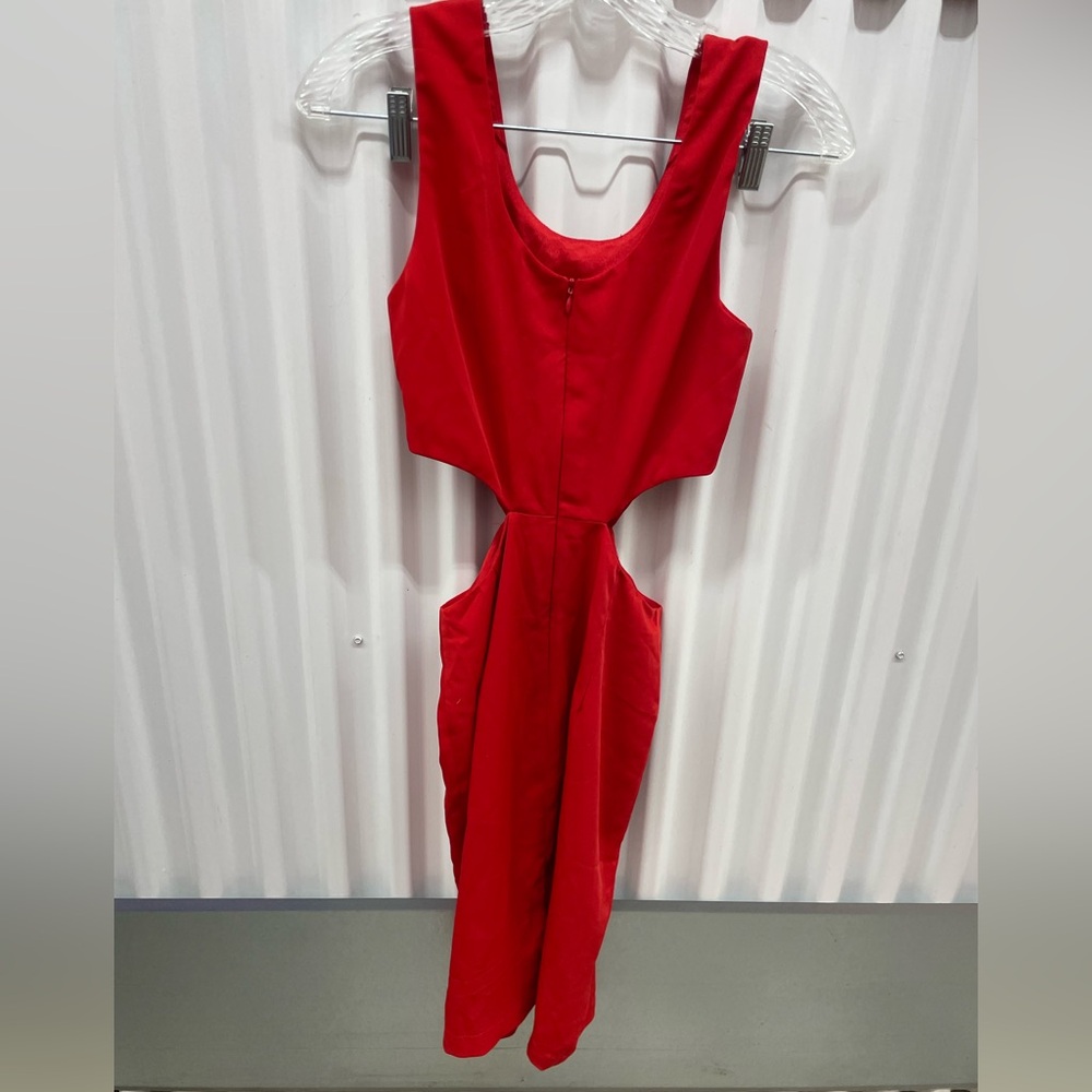 Soieblu Red Sleeveless Cut Out Dress Size Small